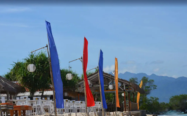 Sunset Palms Resort