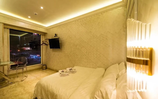 AC Residence