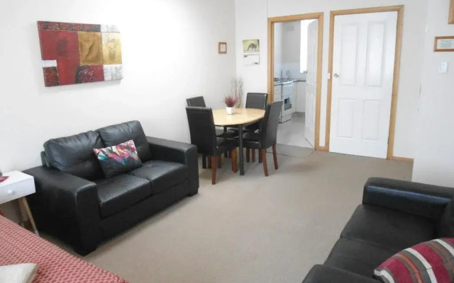 Ashwood Apartments