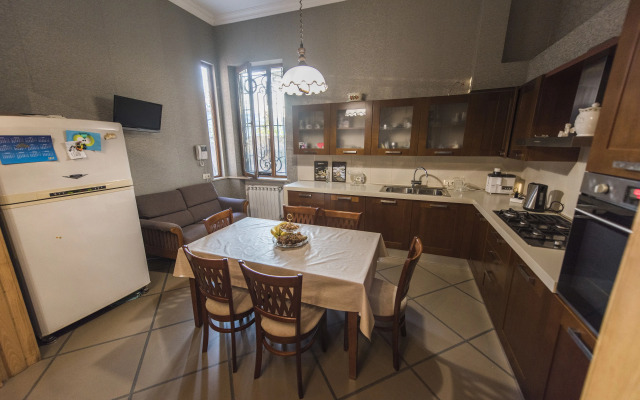 Guest House Oniashvili 33