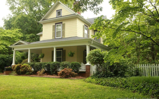 Dailey Renewal Retreat Bed & Breakfast