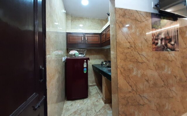 Couple Friendly Private Flat in Posh Lajpat Nagar