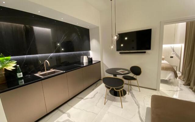 Manin Grand House