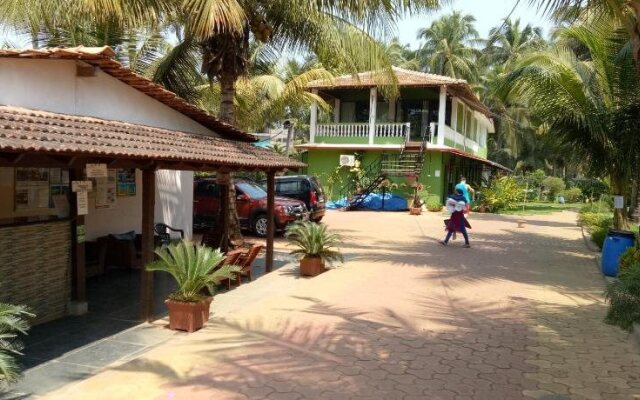 Morjim Coco Palms Resort