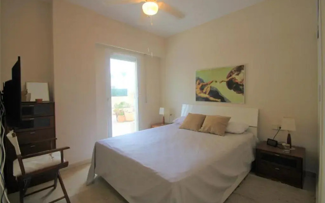 Apartamento CasaTuris enfrente al mar en Playa Muchavista C102