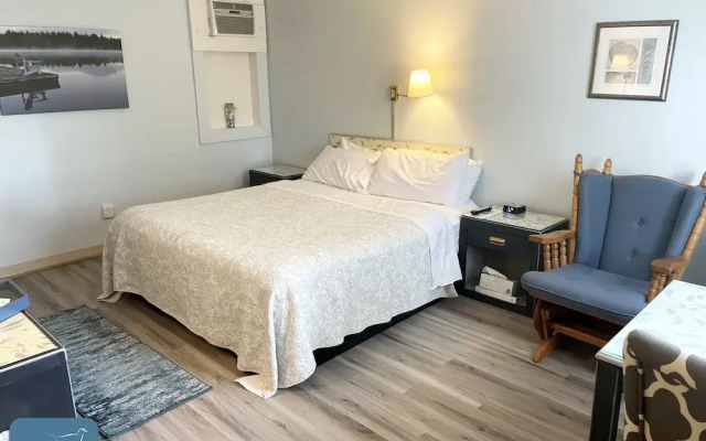 Skaneateles Inn on 20