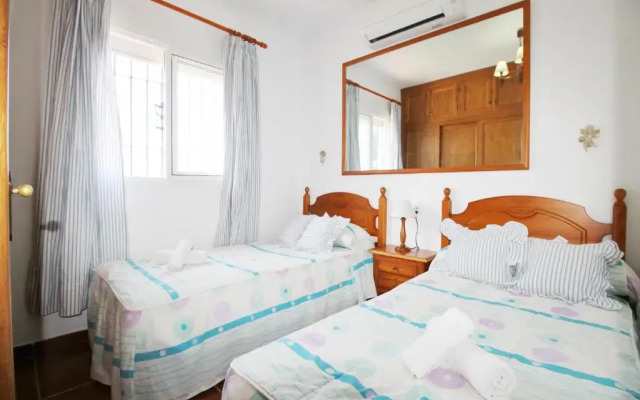 1003 Villa Cornocalejo