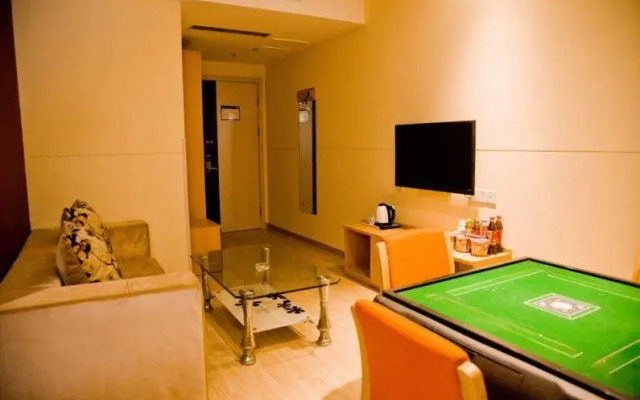 Xingrui Chain Hotel（Xuchang Railway Station Datong）