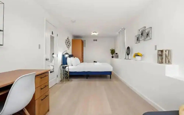 Maddux Homes near Westlake