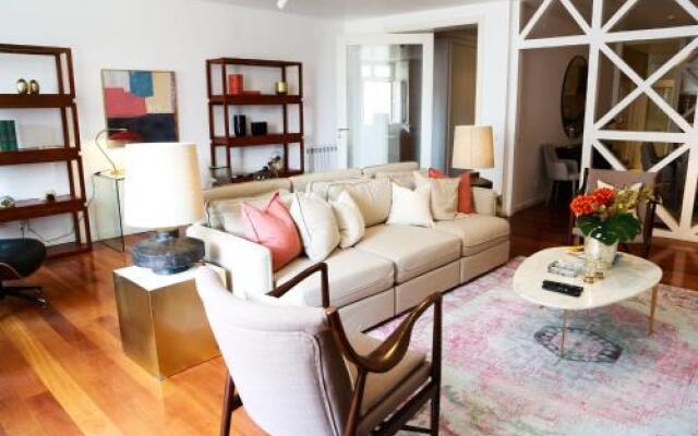 Lovelystay - Chiado 3Bedroom Wonder