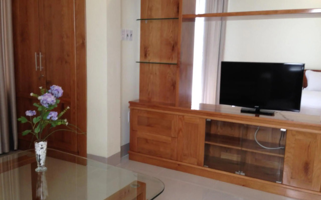 Mango Tree Serviced Apartment