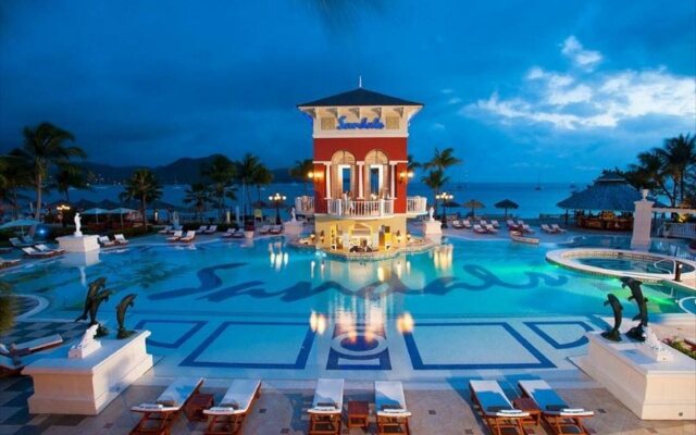 Sandals Grande St. Lucian - ALL INCLUSIVE Couples Only