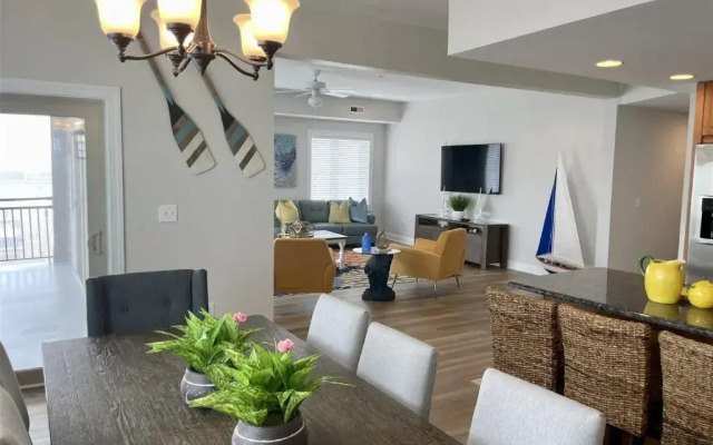 Wc408 East Farragut Road, Unit 302