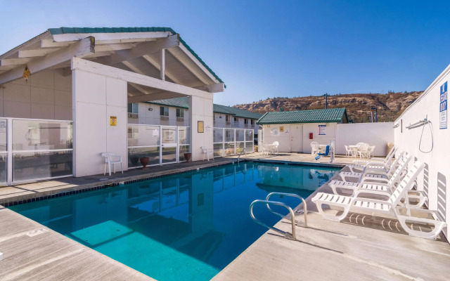 Motel 6 The Dalles, OR