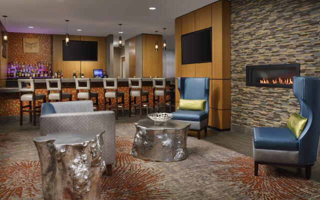 Holiday Inn Charlotte University Executive Park, an IHG Hotel