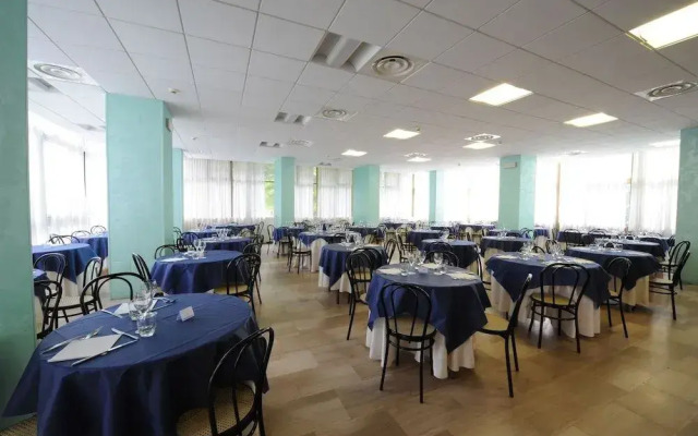 Hotel Royal