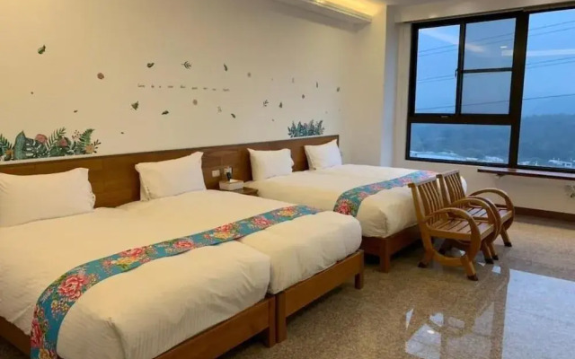 Sanyi Ju Xiang Minsu