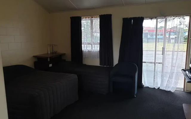 Castletown Motel