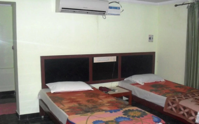 Trishul Hotel