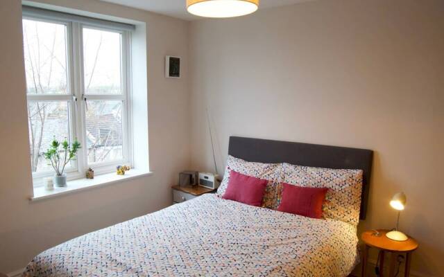 Newly Renovated 1 Bedroom Flat in New Cross Gate