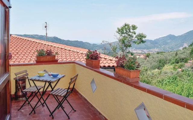 Awesome Home in Camaiore With 3 Bedrooms and Wifi