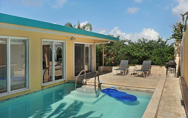 Pavilions and Pools Villa Hotel