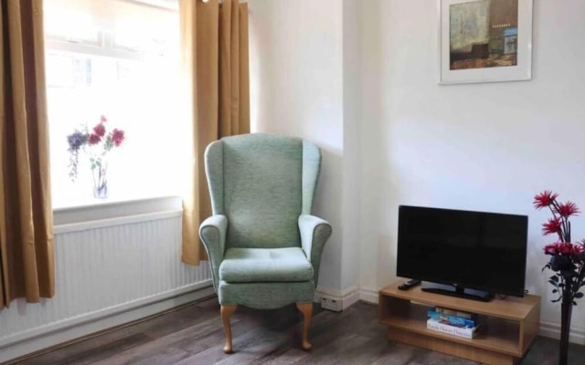 Charming 2-bed House - Wifi - Free Parking