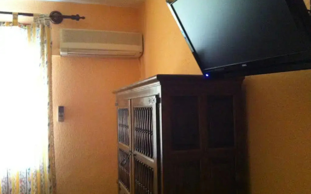Hostal Paracuellos