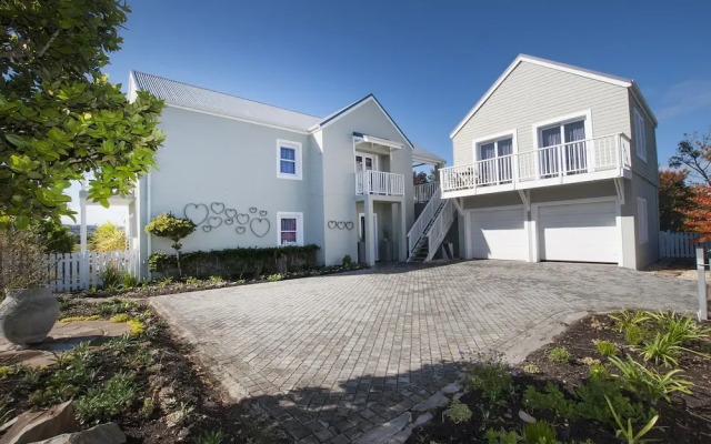 Thesen Lifestyle - Luxury Villas