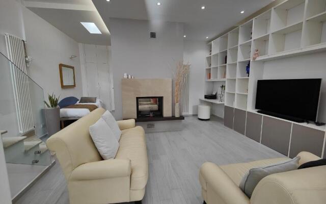 Golden Suite Apartments