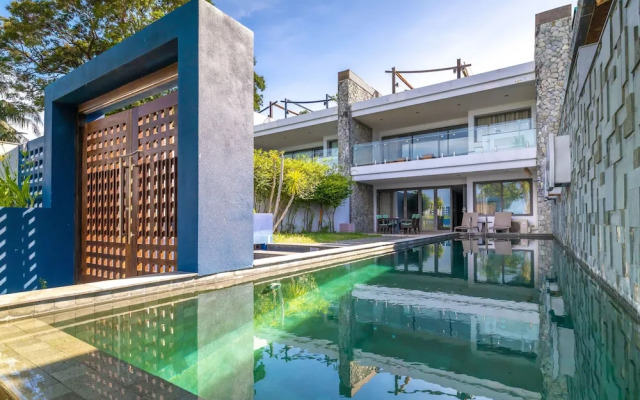 Phuket Moonlit Bay Seaview Resort&Spa