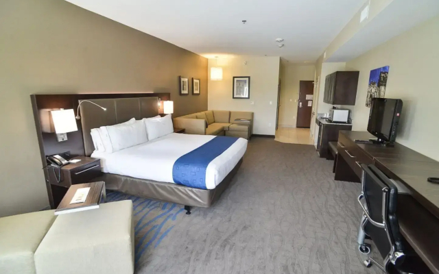 Holiday Inn & Suites San Antonio Northwest
