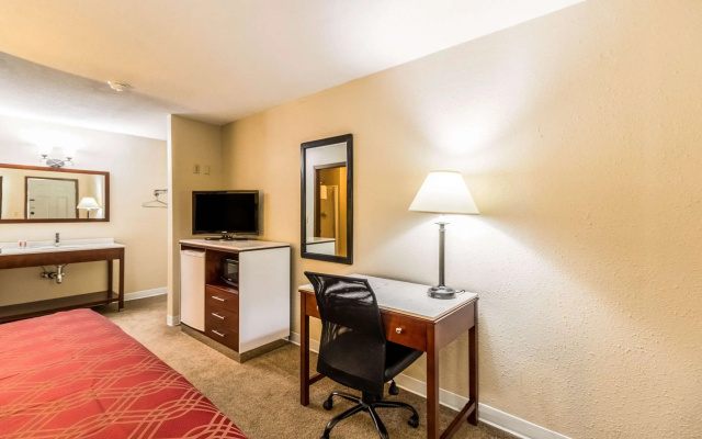 Econo Lodge Valley City