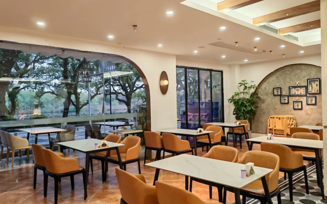 O. LIVE Social Guangxi Guilin Xiangshan Park