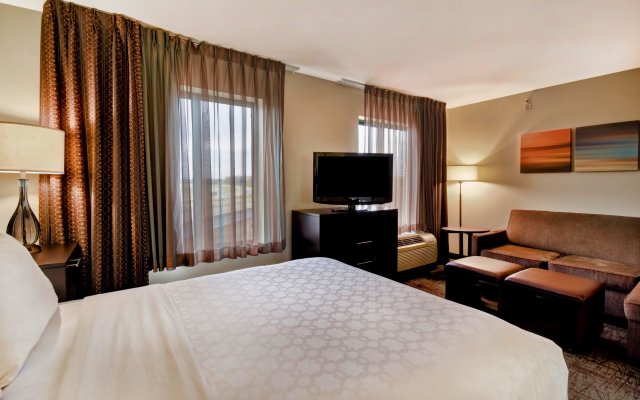 Staybridge Suites Middleton Madison-West, an IHG Hotel