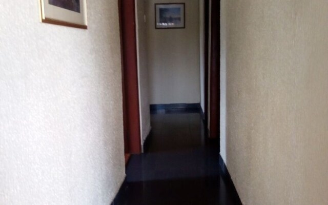 Inn-Syde Guest House