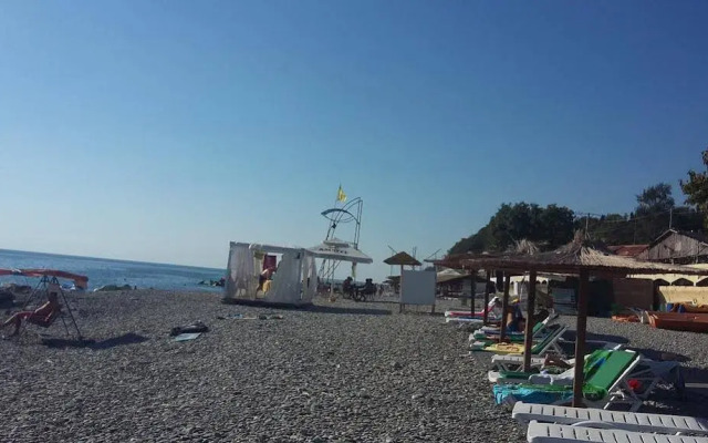 Yana Hotel