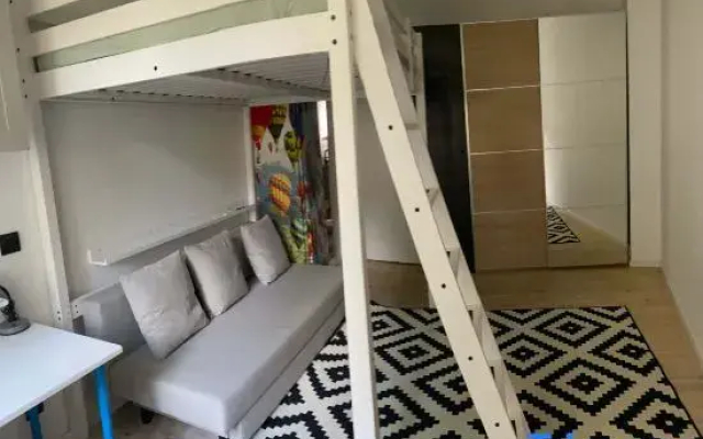 Classic Berlin Apartment Near The Wuhlheide Park