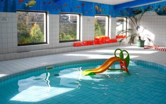 J&J Sport Center