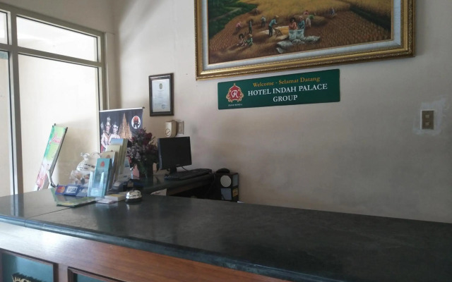 Hotel GRAND ROSELA Yogyakarta
