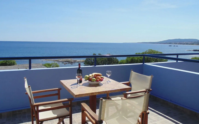 Paraktio Beach Apartments