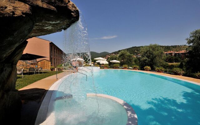 La Meridiana Bleisure Hotel