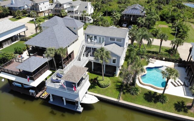 The Baye House 3 Bedroom Home