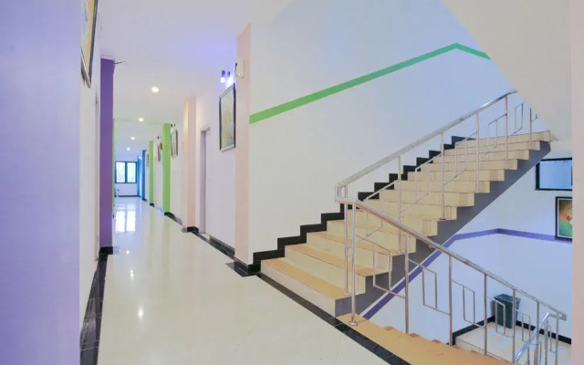 Airy Cicendo H Akbar 12 Bandung