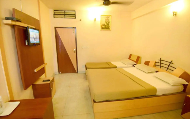 Hotel Shastri Paradise