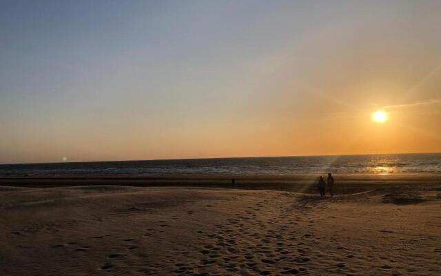 Studio appartement - 100m from beach and dunes