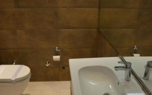 Hotel Aroma Inn
