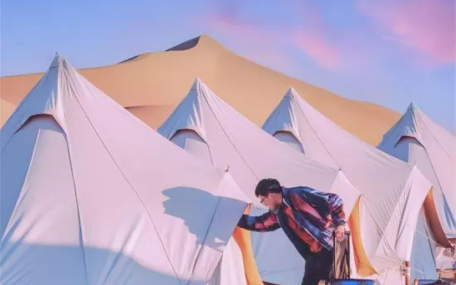 Dunhuang Goye Desert Camping Starry Sky Homestay – People – Jiuquan