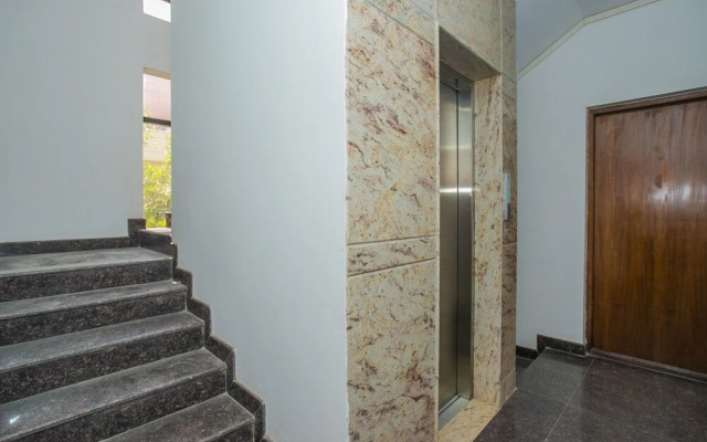 OYO 23055 Raintree Residences