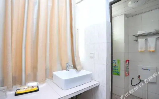 Xishuangbanna Yulin Holiday Hotel